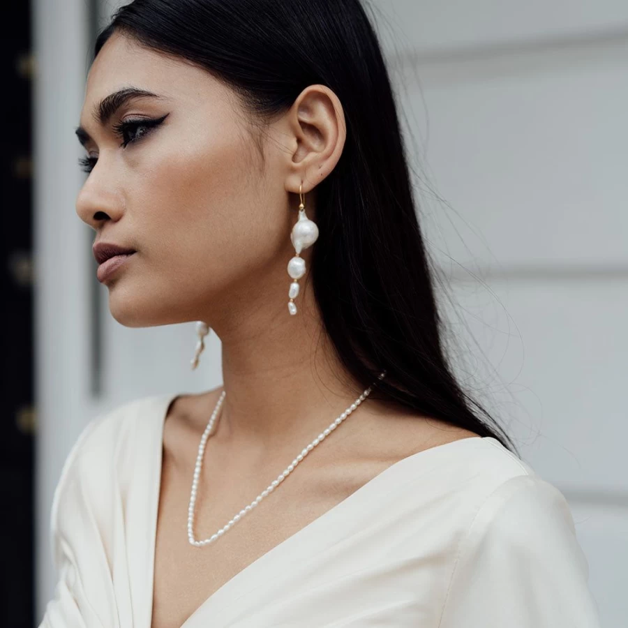 Freya Rose Women's Elegant Rice Pearl Necklace – Timeless Pearl Jewelry Gift