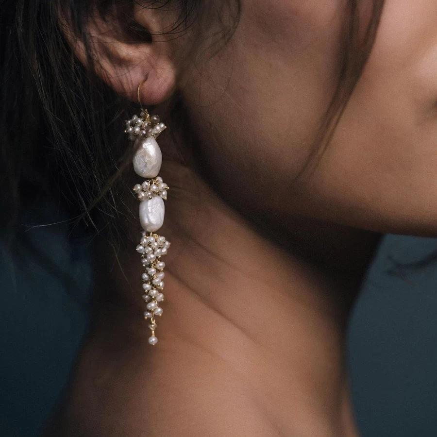 Freya Rose Women's Baroque Pearl Long Drop Earrings